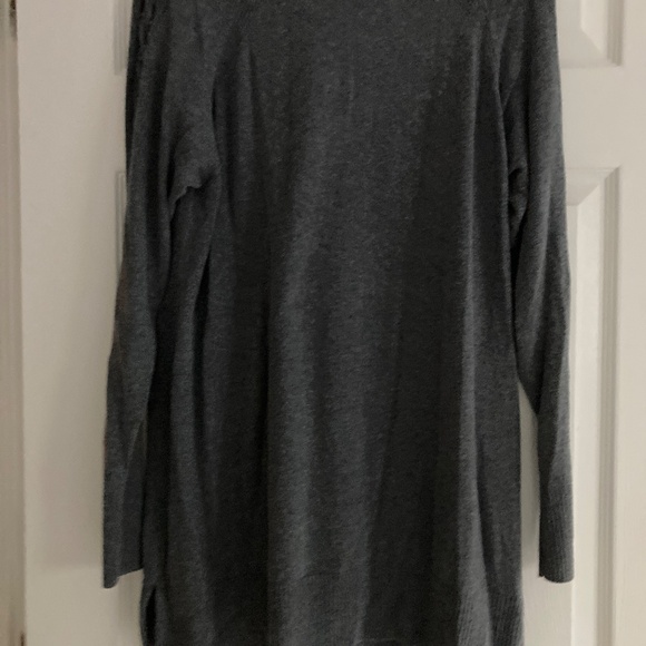 Lauren Conrad Soft tunic sweater size L - Picture 2 of 7